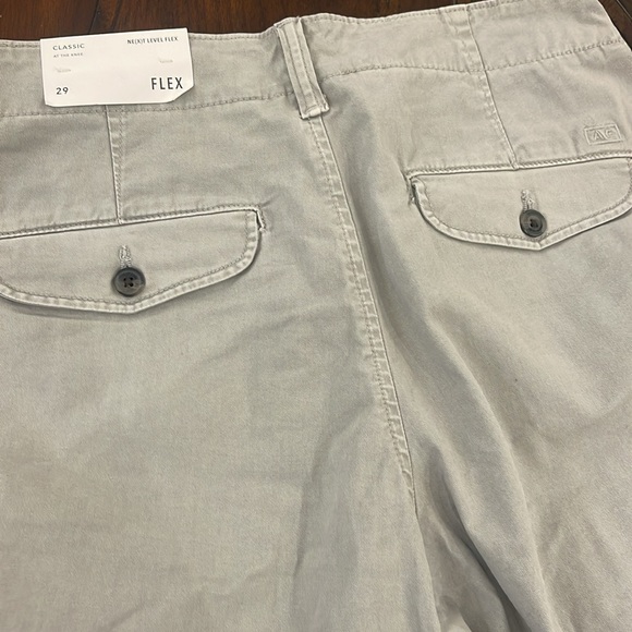 Men’s American Eagle grey flat front shorts - Picture 4 of 6